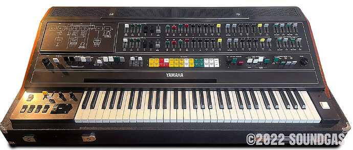Yamaha-CS-80-Analog-Synthesizer-191222-WBG-Cover-3