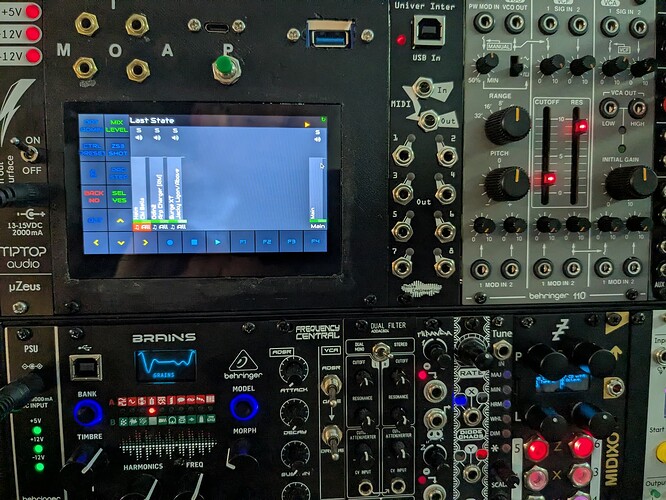 PXL_20250813_201428197